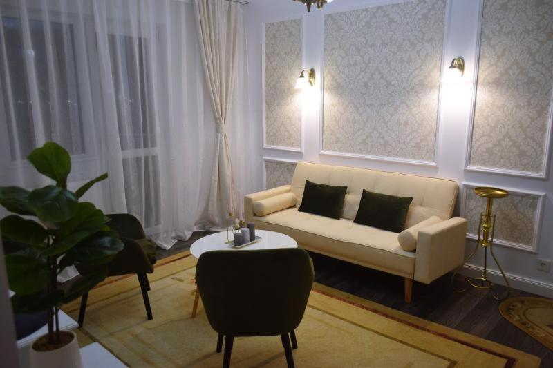 Apartament Thea Fagaras Exterior foto